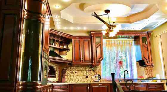 Коттедж, 250 м2 Гатчина