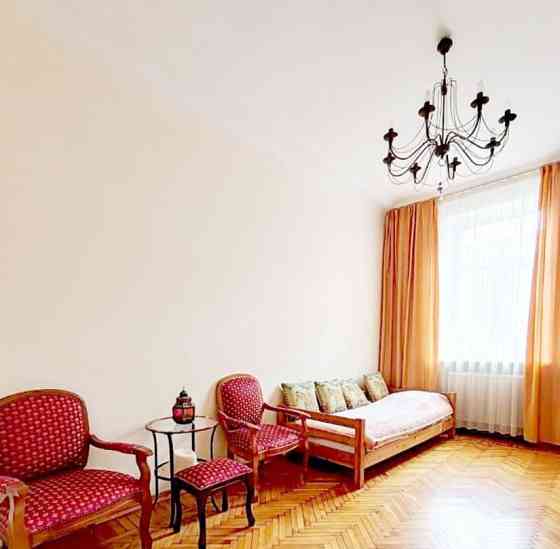 Комната, 100 м2, 5/6 эт. Москва