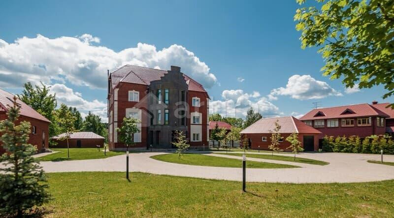 Коттедж, 1100 м2 Москва - изображение 1