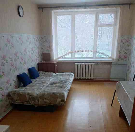 Комната, 105 м2, 2/5 эт. Москва