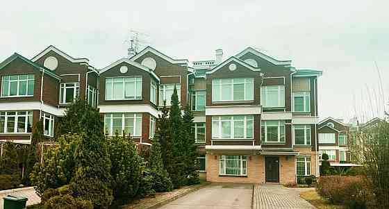 Таунхаус, 240 м2, 2 сотки, 4 эт. Москва