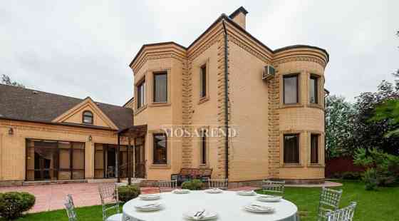 Дом, 630 м2 Краснознаменск