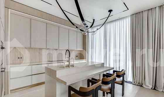 5-комн. апарт-ы, 218 м2, 41/65 эт. Москва