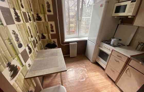 1-комн. квартира, 35 м2, 3/5 эт. Москва