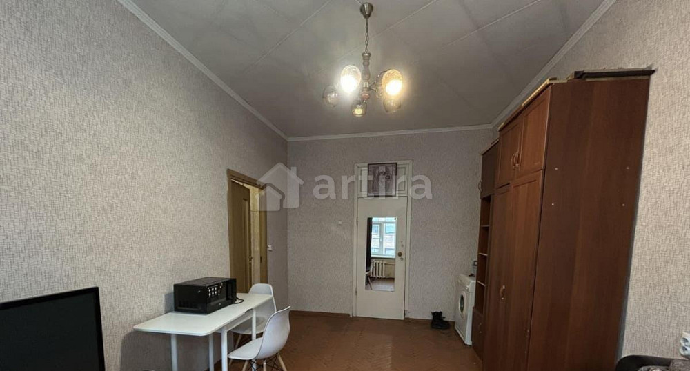 Комната, 42 м2, 3/3 эт. Санкт-Петербург - изображение 1