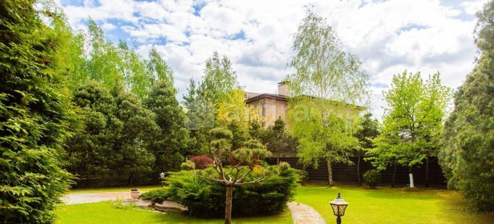 Дом, 500 м2, 15 соток, 3 эт. Красногорск - изображение 1