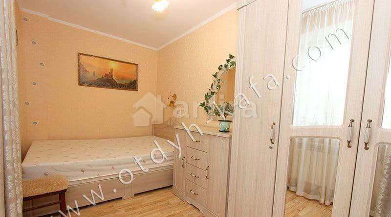 3-комн. квартира, 68 м2, 1/5 эт. Феодосия - изображение 9