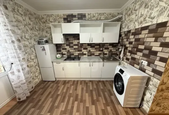 Сдам 1-комн. квартиру, 40 м², 8/17 эт. Воронеж