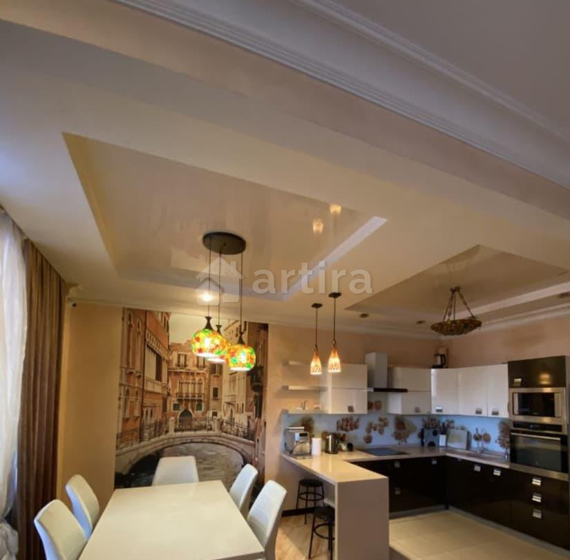 Таунхаус, 300 м2, 4 сотки, 3 эт. Кемерово - изображение 3