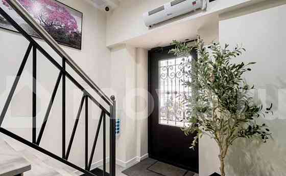 Студия, 13 м2, 2/2 эт. Москва