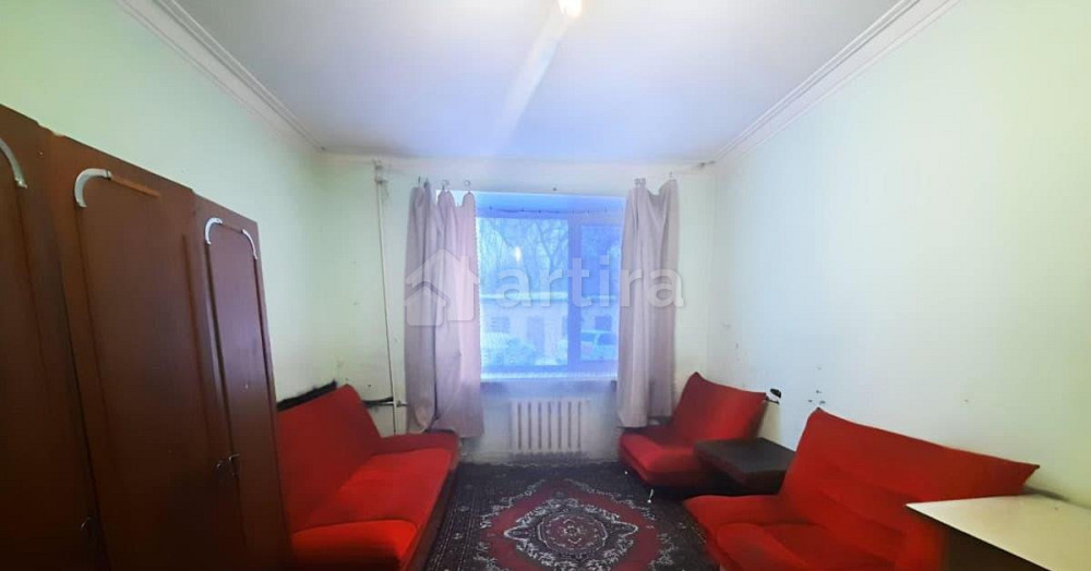 Комната, 20 м2, 1/4 эт. Челябинск - изображение 1