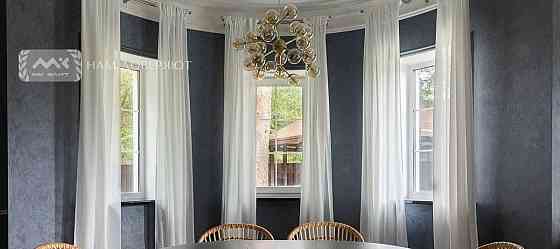 Дом, 400 м2, 15 соток, 3 эт. Санкт-Петербург