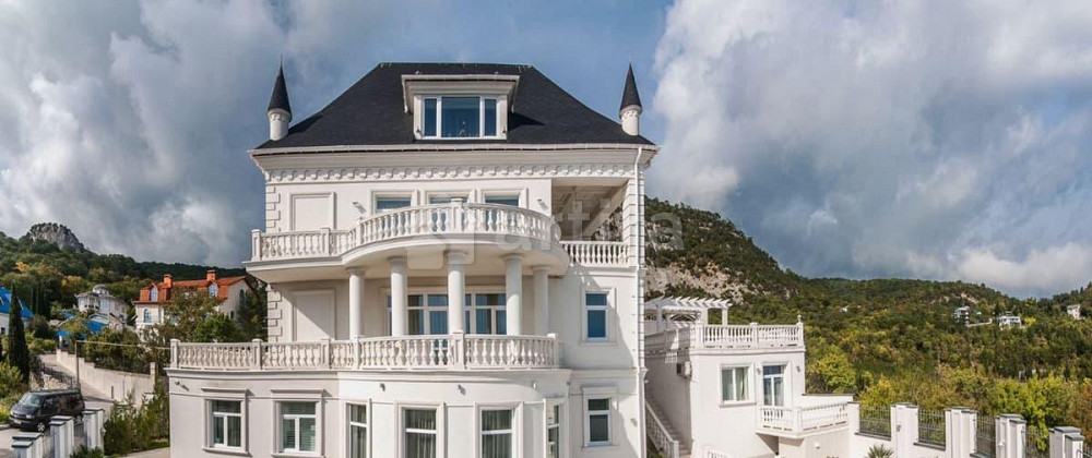 Коттедж, 400 м2, 6 соток, 4 эт. Ялта - изображение 1