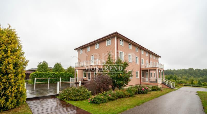 Коттедж, 950 м2 Истра - изображение 1