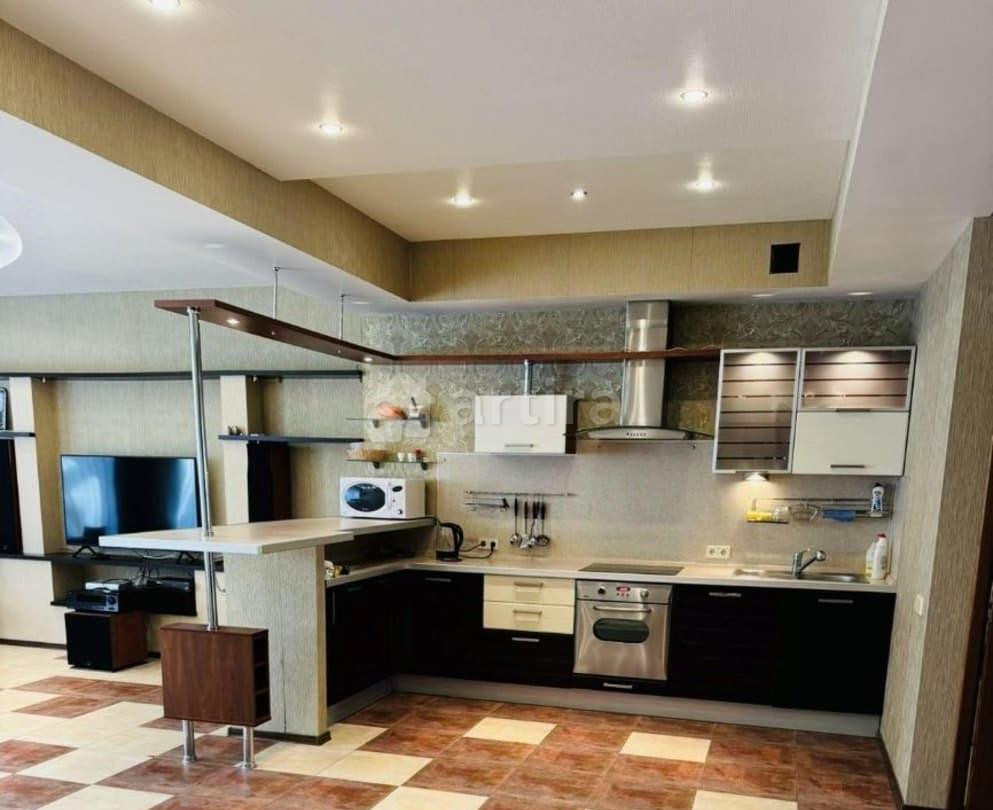 Таунхаус, 160 м2, 6 соток, 2 эт. Ялта - изображение 1