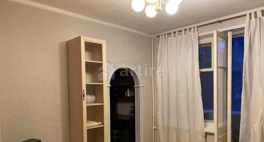 Комната, 22.3 м2, 2/5 эт. Москва - изображение 1