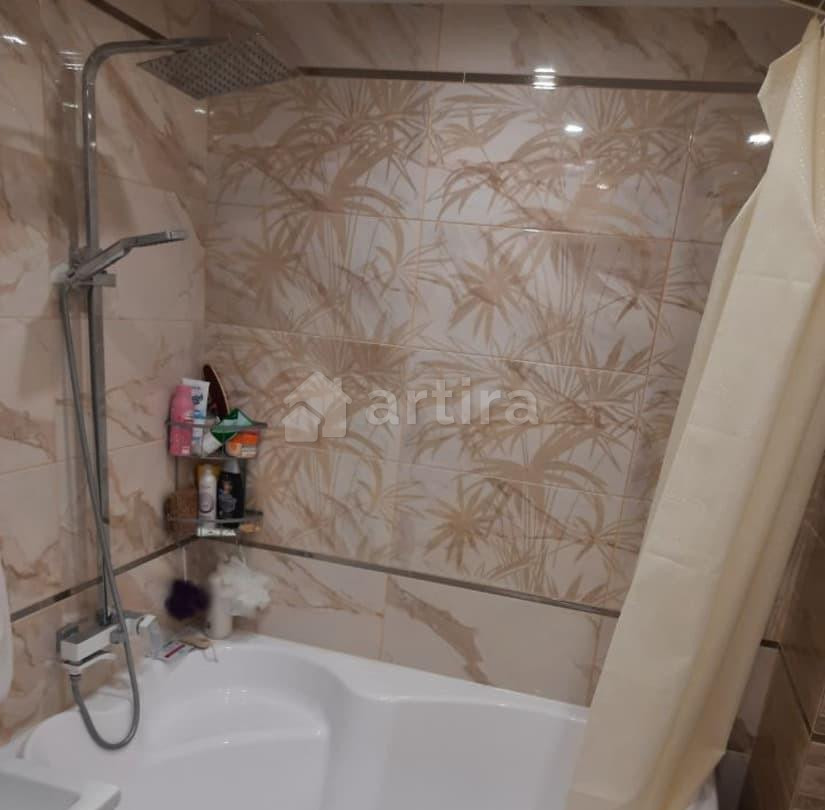 Комната, 52 м2, 8/17 эт. Москва - изображение 1