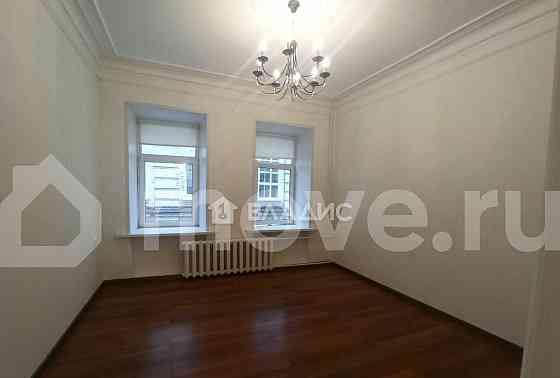 2-комн. квартира, 52 м2, 2/4 эт. Москва