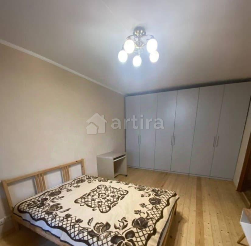 Комната, 20 м2, 4/9 эт. Москва - изображение 1