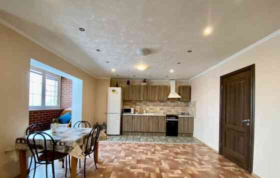 3-комн. квартира, 85 м2, 3/3 эт. Троицк