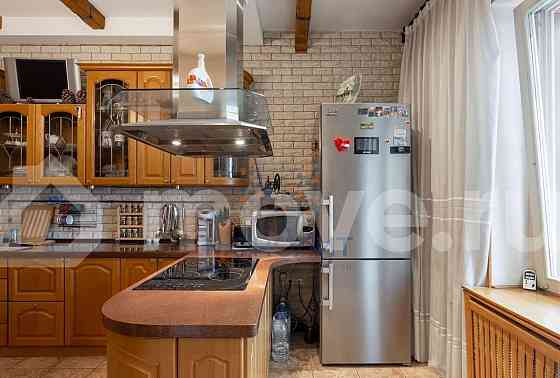 3-комн. квартира, 127.2 м2, 2/17 эт. Москва