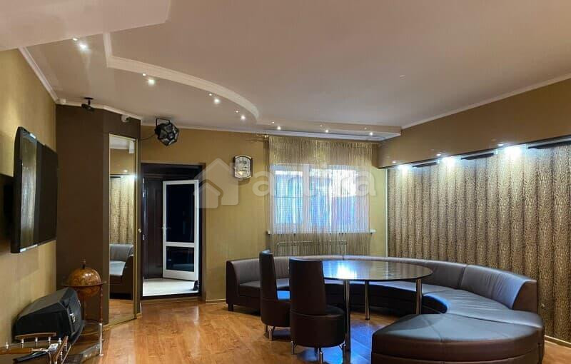 Коттедж, 150 м2 Новосибирск - изображение 1