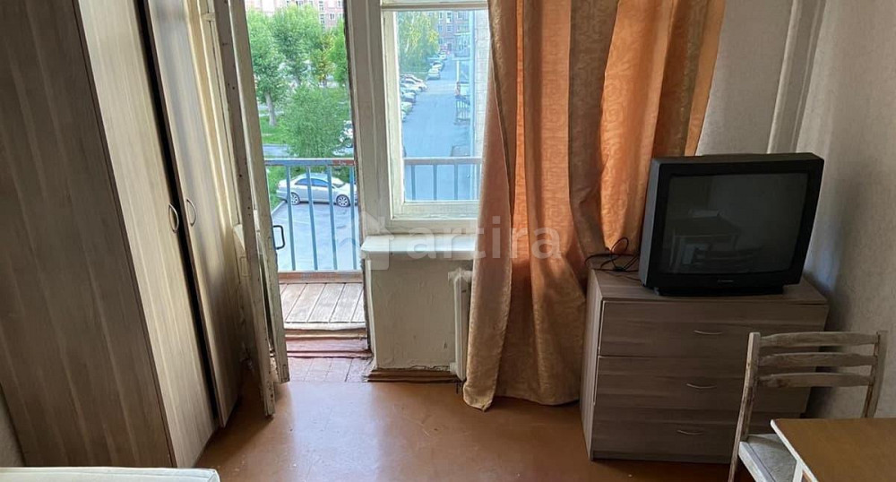 Комната, 14 м2, 3/5 эт. Новосибирск - изображение 1