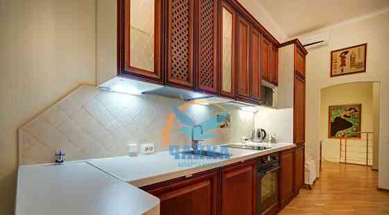 2-комн. квартира, 60 м2, 2/4 эт. Санкт-Петербург