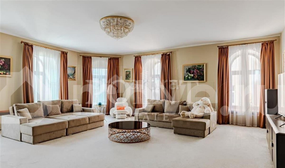 5-комн. квартира, 303 м2, 3/5 эт. Москва - изображение 1