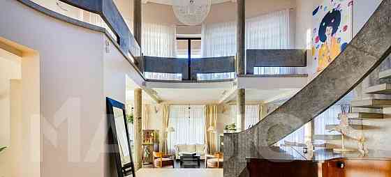 Дом, 836 м2, 44 сотки, 3 эт. Солнечногорск