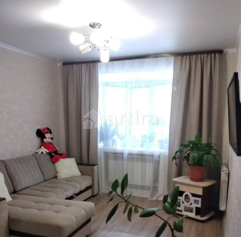 Комната, 80 м2, 5/9 эт. Казань - изображение 1