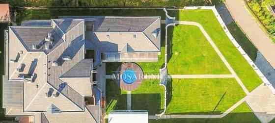 Коттедж, 800 м2 Троицк