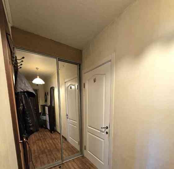 Комната, 12.7 м2, 1/9 эт. Москва