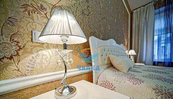 2-комн. квартира, 80 м2, 3/5 эт. Санкт-Петербург