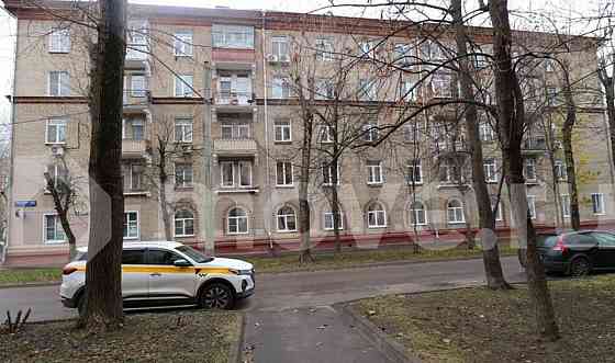 2-комн. квартира, 67.2 м2, 3/5 эт. Москва