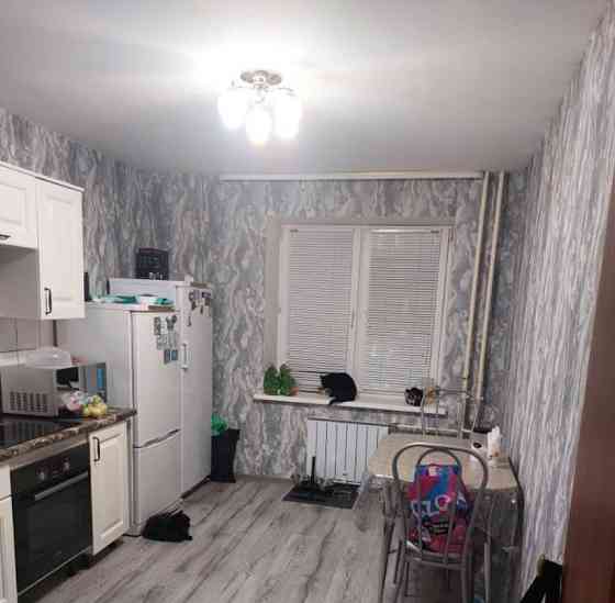 Комната, 18 м2, 4/9 эт. Арамиль