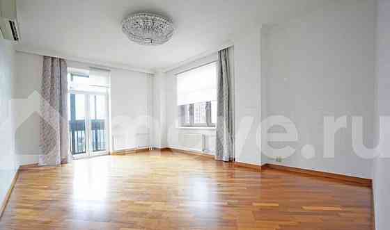 4-комн. квартира, 140 м2, 7/8 эт. Москва