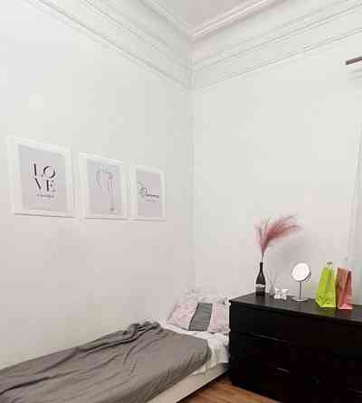 Комната, 15 м2, 1/5 эт. Москва