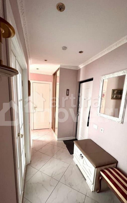 2-комн. квартира, 52 м2, 11/12 эт. Москва - изображение 2