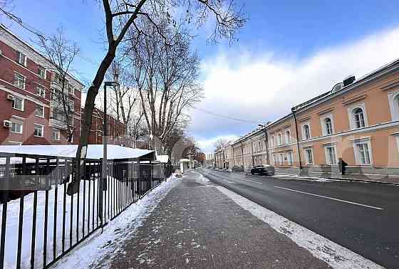 Студия, 12 м2, 2/8 эт. Москва