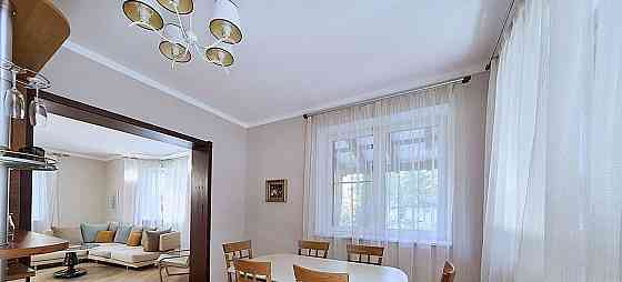 Дом, 203 м2, 12 соток, 2 эт. Санкт-Петербург