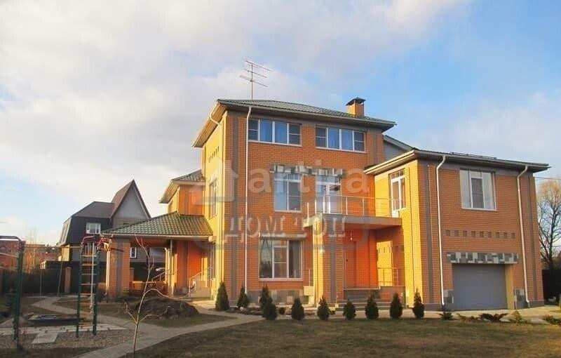 Коттедж, 1000 м2 Лесной Городок - изображение 1