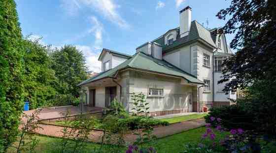 Коттедж, 1400 м2 Красногорск