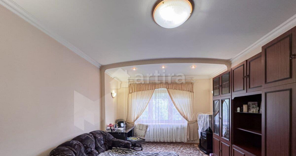 Комната, 27 м2, 2/2 эт. Тюмень - изображение 2