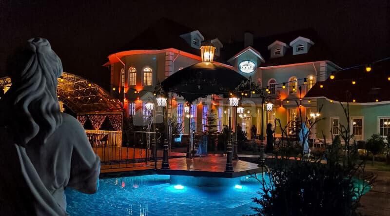 Коттедж, 1000 м2 Санкт-Петербург - изображение 1