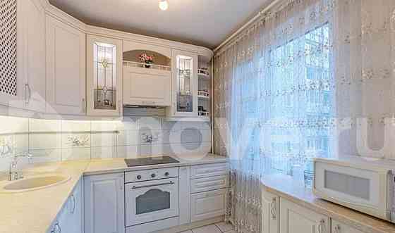 4-комн. квартира, 78 м2, 4/9 эт. Москва