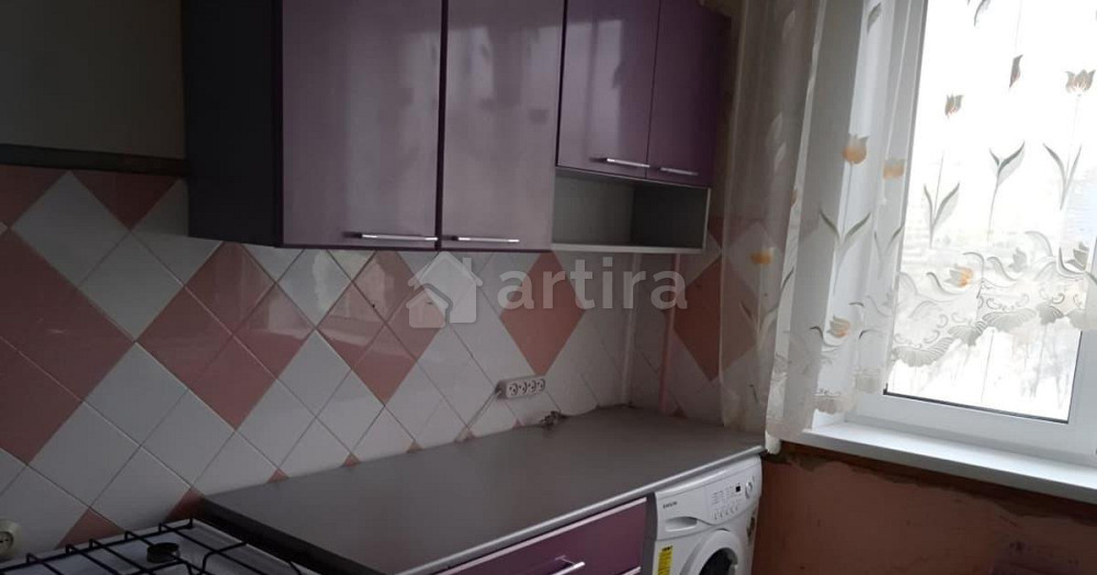 Комната, 20 м2, 7/9 эт. Саратов - изображение 1