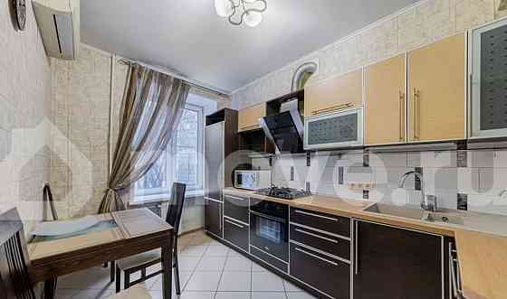 3-комн. квартира, 70.8 м2, 3/9 эт. Москва