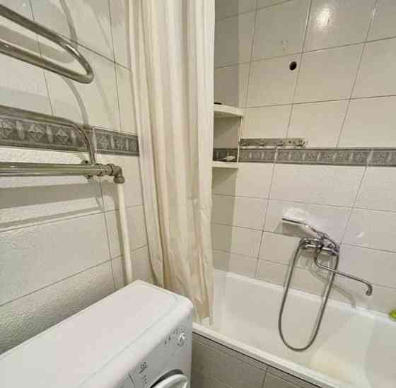 Комната, 72 м2, 5/8 эт. Санкт-Петербург