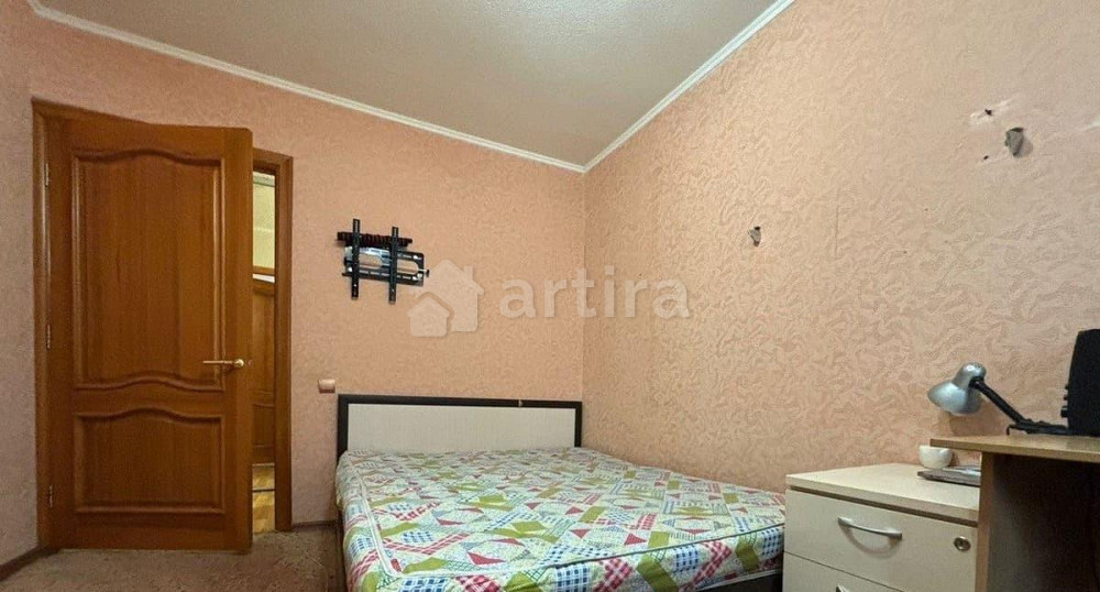 Комната, 10 м2, 3/9 эт. Казань - изображение 1